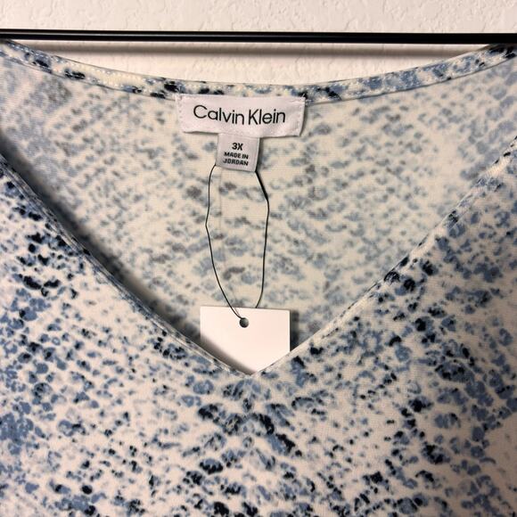 CALVIN KLEIN WOMEN PLUS SIZE 3X BLUE SNAKESKIN PRINT SHORT SLEEVE BLOUSE NWT - Picture 5 of 8